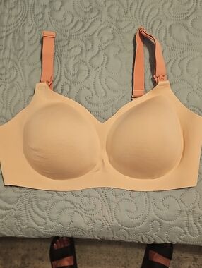 MomCozy Maternity/Nursing Bra in Peach with Adjustable Straps